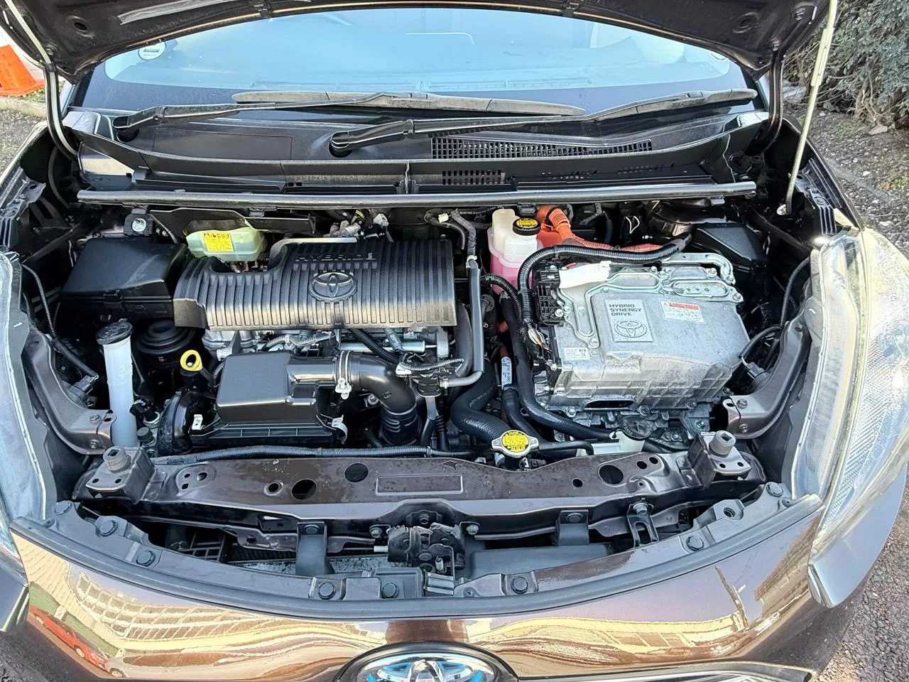 2015 Toyota Sienta Hybrid 7 Seater – photo 19