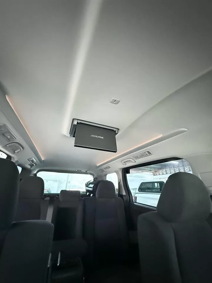 2014 Toyota Vellfire New Wheels Power Doors – photo 12