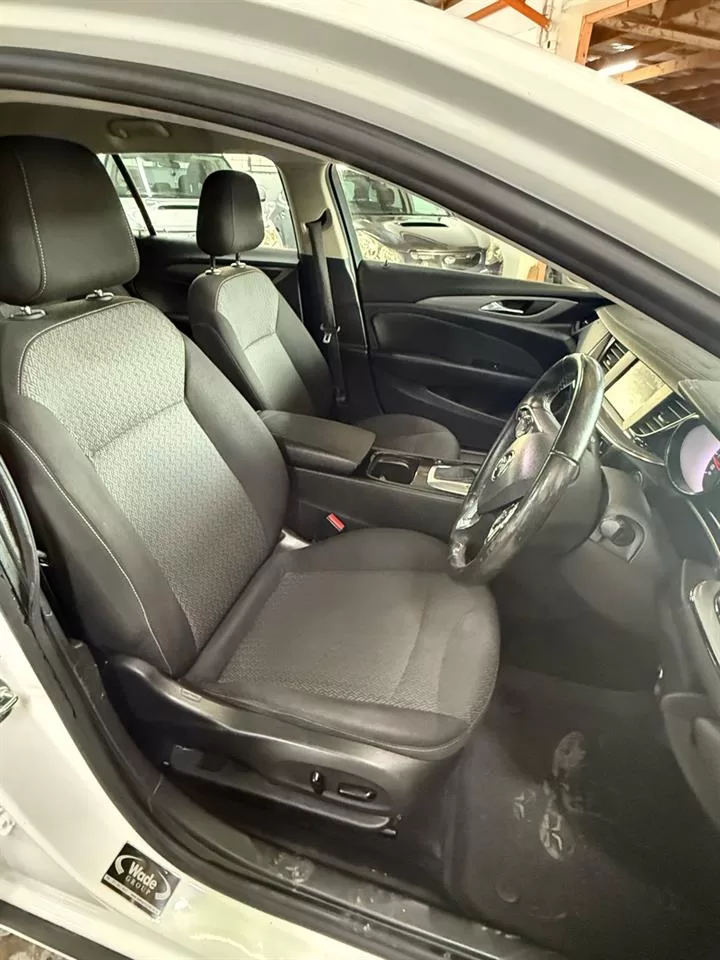 2019 Holden Commodore Wagon Auto – photo 12
