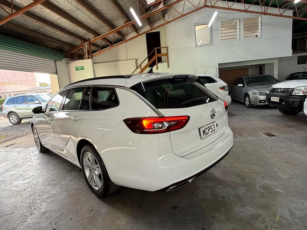 2019 Holden Commodore Wagon Auto – photo 19