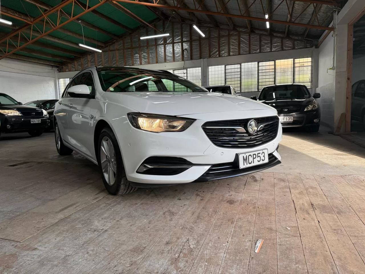2019 Holden Commodore Wagon Auto – photo 3