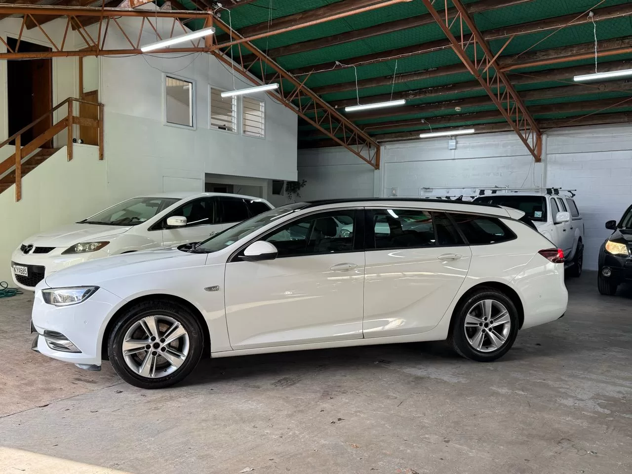 2019 Holden Commodore Wagon Auto – photo 6