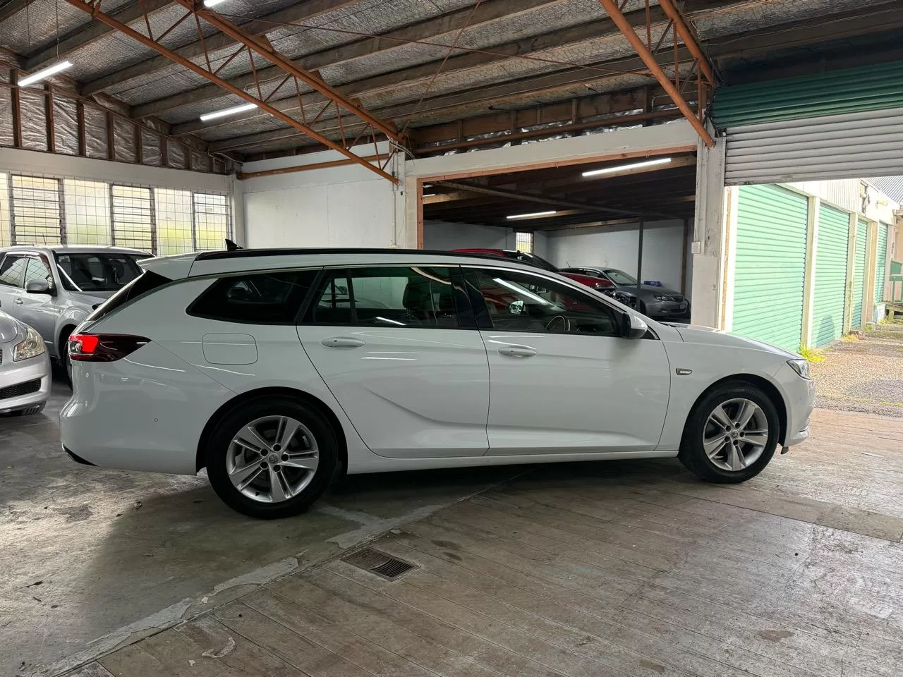 2019 Holden Commodore Wagon Auto – photo 9