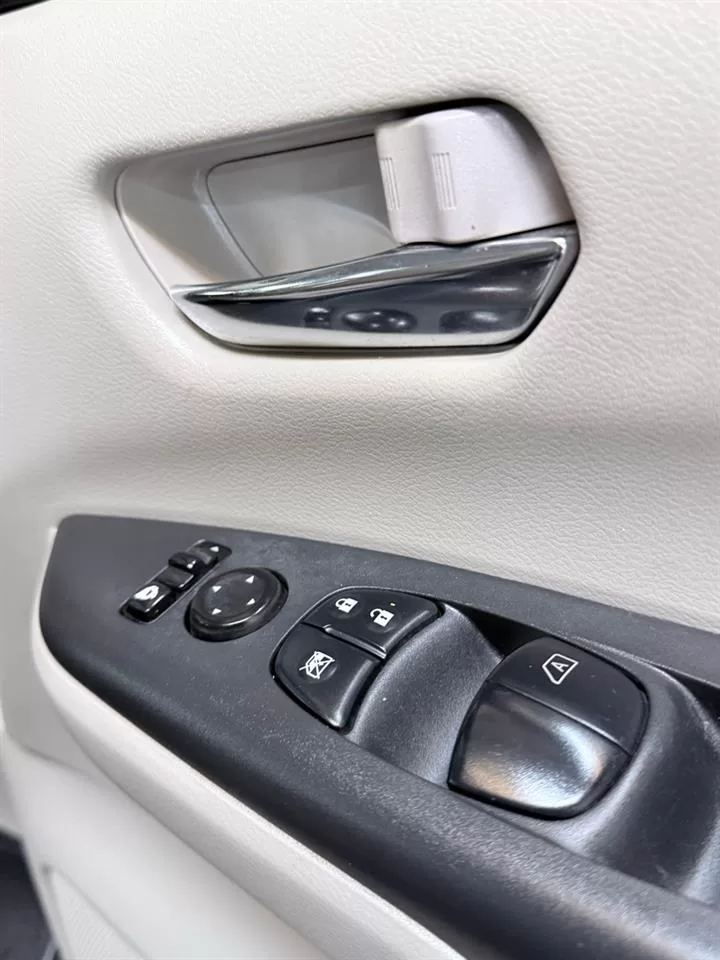 2017 Nissan SERENA S-Hybrid – photo 13