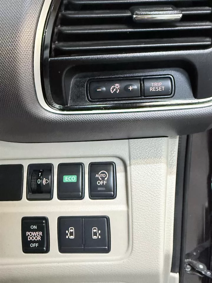2017 Nissan SERENA S-Hybrid – photo 15