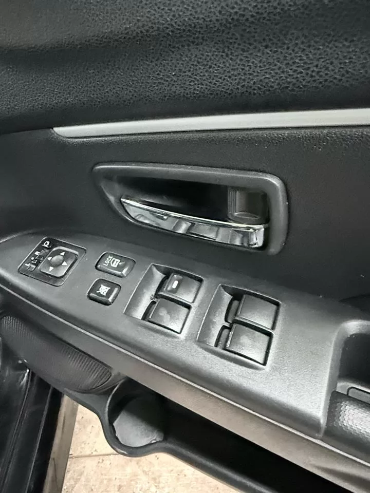 2012 Mitsubishi Rvr Roadest – photo 14